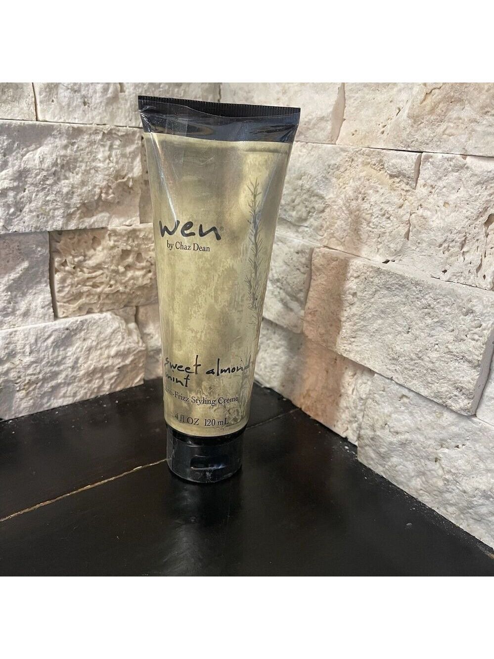 WEN By Chaz Dean Sweet Almond Mint Anti-Frizz Styling Creme 4 Oz NEW Sealed